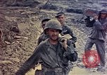 Standbild Vereinigten Staaten Marines Shuri Okinawa Ryukyu Inseln, 1945, aus Sekunde 14 historischem Filmmaterial Videoclip 65675052768