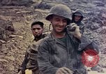 Standbild Vereinigten Staaten Marines Shuri Okinawa Ryukyu Inseln, 1945, aus Sekunde 19 historischem Filmmaterial Videoclip 65675052768