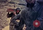 Standbild Vereinigten Staaten Marines Shuri Okinawa Ryukyu Inseln, 1945, aus Sekunde 26 historischem Filmmaterial Videoclip 65675052768