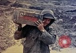 Standbild Vereinigten Staaten Marines Shuri Okinawa Ryukyu Inseln, 1945, aus Sekunde 34 historischem Filmmaterial Videoclip 65675052768