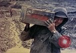 Standbild Vereinigten Staaten Marines Shuri Okinawa Ryukyu Inseln, 1945, aus Sekunde 36 historischem Filmmaterial Videoclip 65675052768