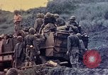 Standbild Vereinigten Staaten Marines Shuri Okinawa Ryukyu Inseln, 1945, aus Sekunde 38 historischem Filmmaterial Videoclip 65675052768