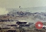 Standbild 22 Marine Regiment Naha Okinawa Ryukyu Inseln, 1945, aus Sekunde 31 historischem Filmmaterial Videoclip 65675052769