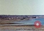 Image immeubles en feu Naha Okinawa îles Ryukyu, 1945, de la seconde 11 séquences d'archives historiques vidéo 65675052770