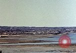 Image immeubles en feu Naha Okinawa îles Ryukyu, 1945, de la seconde 16 séquences d'archives historiques vidéo 65675052770