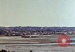 Image immeubles en feu Naha Okinawa îles Ryukyu, 1945, de la seconde 25 séquences d'archives historiques vidéo 65675052770