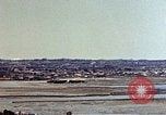 Image immeubles en feu Naha Okinawa îles Ryukyu, 1945, de la seconde 26 séquences d'archives historiques vidéo 65675052770