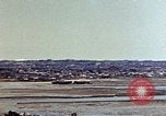 Image immeubles en feu Naha Okinawa îles Ryukyu, 1945, de la seconde 27 séquences d'archives historiques vidéo 65675052770