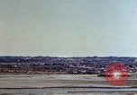 Image immeubles en feu Naha Okinawa îles Ryukyu, 1945, de la seconde 35 séquences d'archives historiques vidéo 65675052770
