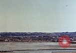 Image immeubles en feu Naha Okinawa îles Ryukyu, 1945, de la seconde 40 séquences d'archives historiques vidéo 65675052770