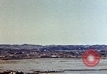 Image immeubles en feu Naha Okinawa îles Ryukyu, 1945, de la seconde 49 séquences d'archives historiques vidéo 65675052770
