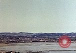 Image immeubles en feu Naha Okinawa îles Ryukyu, 1945, de la seconde 50 séquences d'archives historiques vidéo 65675052770