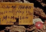Image immeubles en feu Naha Okinawa îles Ryukyu, 1945, de la seconde 1 séquences d'archives historiques vidéo 65675052771