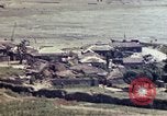 Image immeubles en feu Naha Okinawa îles Ryukyu, 1945, de la seconde 35 séquences d'archives historiques vidéo 65675052771
