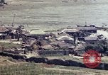Image immeubles en feu Naha Okinawa îles Ryukyu, 1945, de la seconde 42 séquences d'archives historiques vidéo 65675052771
