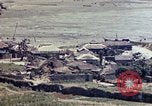 Image immeubles en feu Naha Okinawa îles Ryukyu, 1945, de la seconde 43 séquences d'archives historiques vidéo 65675052771