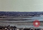 Image immeubles en feu Naha Okinawa îles Ryukyu, 1945, de la seconde 55 séquences d'archives historiques vidéo 65675052771