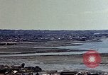 Image immeubles en feu Naha Okinawa îles Ryukyu, 1945, de la seconde 56 séquences d'archives historiques vidéo 65675052771