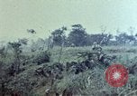 Image 6e Marines 2e Bataillon 22e Régiment Naha Okinawa îles Ryukyu, 1945, de la seconde 9 séquences d'archives historiques vidéo 65675052772