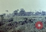 Image 6e Marines 2e Bataillon 22e Régiment Naha Okinawa îles Ryukyu, 1945, de la seconde 26 séquences d'archives historiques vidéo 65675052772