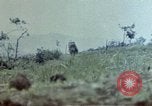 Image 6e Marines 2e Bataillon 22e Régiment Naha Okinawa îles Ryukyu, 1945, de la seconde 37 séquences d'archives historiques vidéo 65675052772