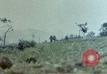 Image 6e Marines 2e Bataillon 22e Régiment Naha Okinawa îles Ryukyu, 1945, de la seconde 45 séquences d'archives historiques vidéo 65675052772
