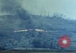 Image 6e Marines 2e Bataillon 22e Régiment Naha Okinawa îles Ryukyu, 1945, de la seconde 48 séquences d'archives historiques vidéo 65675052772