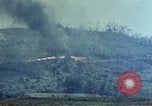 Image 6e Marines 2e Bataillon 22e Régiment Naha Okinawa îles Ryukyu, 1945, de la seconde 51 séquences d'archives historiques vidéo 65675052772