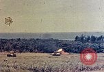 Immagine di Lanciafiamme serbatoi Okinawa isole Ryukyu, 1945, secondo 4 filmato di repertorio 65675052785