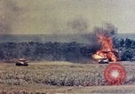 Immagine di Lanciafiamme serbatoi Okinawa isole Ryukyu, 1945, secondo 36 filmato di repertorio 65675052785