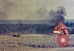 Immagine di Lanciafiamme serbatoi Okinawa isole Ryukyu, 1945, secondo 37 filmato di repertorio 65675052785