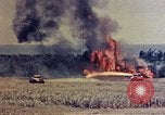 Immagine di Lanciafiamme serbatoi Okinawa isole Ryukyu, 1945, secondo 44 filmato di repertorio 65675052785