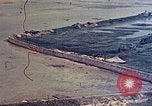 Immagine di Spiaggia Shima Okinawa isole Ryukyu, 1945, secondo 45 filmato di repertorio 65675052786