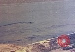 Immagine di Spiaggia Shima Okinawa isole Ryukyu, 1945, secondo 58 filmato di repertorio 65675052786