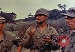 Immagine di Marines Okinawa isole Ryukyu, 1945, secondo 45 filmato di repertorio 65675052787