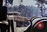 Standbild M4A3 Panzer Okinawa Ryukyu Inseln, 1945, aus Sekunde 4 historischem Filmmaterial Videoclip 65675052792