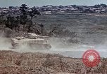 Standbild M4A3 Panzer Okinawa Ryukyu Inseln, 1945, aus Sekunde 22 historischem Filmmaterial Videoclip 65675052792