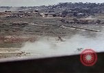 Standbild M4A3 Panzer Okinawa Ryukyu Inseln, 1945, aus Sekunde 31 historischem Filmmaterial Videoclip 65675052792