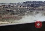 Standbild M4A3 Panzer Okinawa Ryukyu Inseln, 1945, aus Sekunde 34 historischem Filmmaterial Videoclip 65675052792