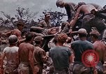 Standbild Marines Okinawa Ryukyu Inseln, 1945, aus Sekunde 6 historischem Filmmaterial Videoclip 65675052796