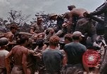 Standbild Marines Okinawa Ryukyu Inseln, 1945, aus Sekunde 9 historischem Filmmaterial Videoclip 65675052796