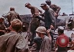 Standbild Marines Okinawa Ryukyu Inseln, 1945, aus Sekunde 20 historischem Filmmaterial Videoclip 65675052796