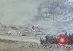 Standbild 6 Marines 2 Bataillon 22nd Regiment Okinawa Ryukyu Inseln, 1945, aus Sekunde 6 historischem Filmmaterial Videoclip 65675052798