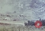 Standbild 6 Marines 2 Bataillon 22nd Regiment Okinawa Ryukyu Inseln, 1945, aus Sekunde 17 historischem Filmmaterial Videoclip 65675052798