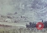 Standbild 6 Marines 2 Bataillon 22nd Regiment Okinawa Ryukyu Inseln, 1945, aus Sekunde 18 historischem Filmmaterial Videoclip 65675052798