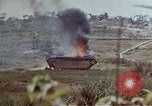 Standbild 6 Marines 2 Bataillon 22nd Regiment Okinawa Ryukyu Inseln, 1945, aus Sekunde 45 historischem Filmmaterial Videoclip 65675052798