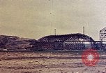 Standbild beschädigt Hangars Okinawa Ryukyu Inseln, 1945, aus Sekunde 21 historischem Filmmaterial Videoclip 65675052800