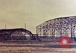 Standbild beschädigt Hangars Okinawa Ryukyu Inseln, 1945, aus Sekunde 26 historischem Filmmaterial Videoclip 65675052800