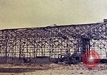 Standbild beschädigt Hangars Okinawa Ryukyu Inseln, 1945, aus Sekunde 32 historischem Filmmaterial Videoclip 65675052800
