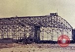 Standbild beschädigt Hangars Okinawa Ryukyu Inseln, 1945, aus Sekunde 40 historischem Filmmaterial Videoclip 65675052800